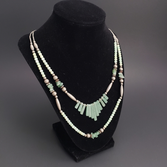 Jewelry - BOHO Vintage Layered Stone and Silver Necklace